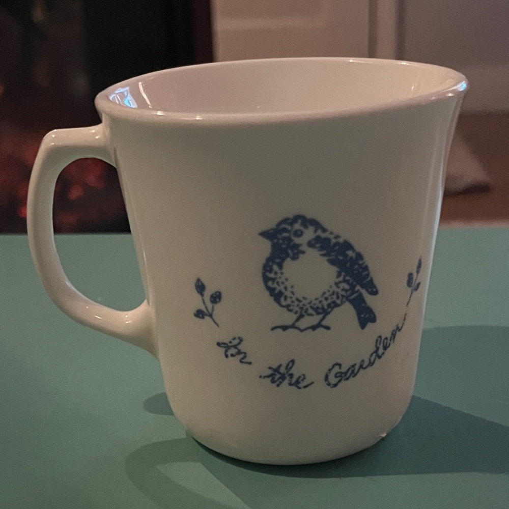 VTG Corning "In the Garden" Blue Bird Coffee Mug.